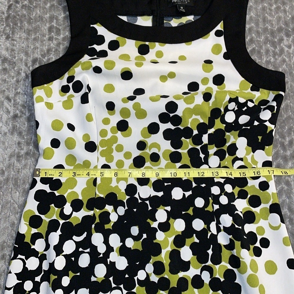 RN Studio/Ronni Nicole Sheath Polka Dot Dress. Size 12. Green/Black/White - Picture 10 of 11